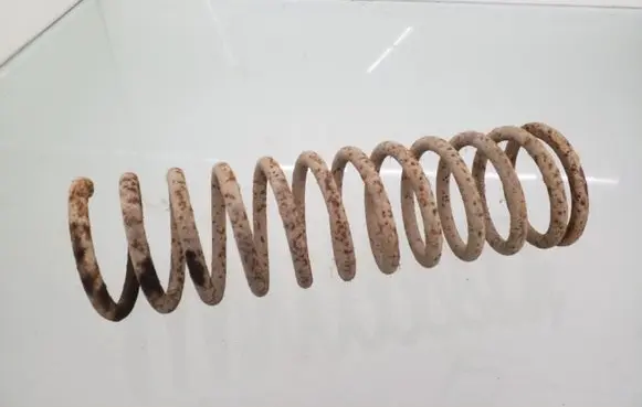 Volkswagen Golf I Rear coil spring