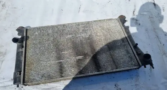 Toyota Avensis T250 Coolant radiator MF422133 MF4221337680