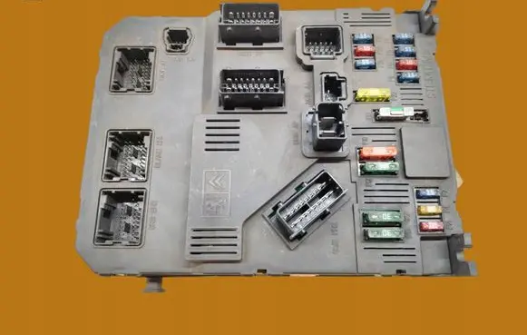 Citroen C3 BSM Control unit 9650585780