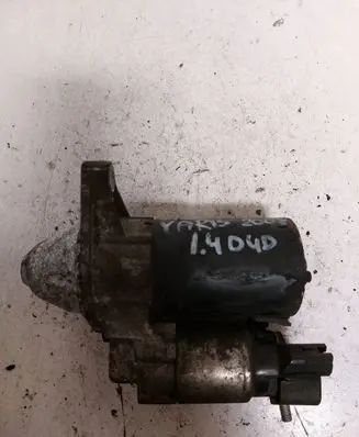 Toyota Yaris Starter motor 281000N010