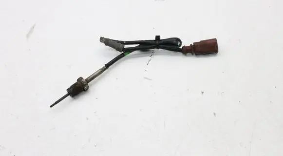 Volkswagen PASSAT CC Exhaust gas temperature sensor 03L906088CJ