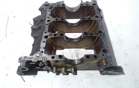 Audi Q7 4L other engine part 06E103032R