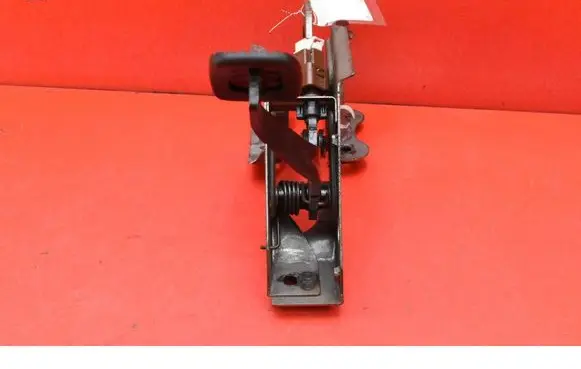 Nissan NV200 Accelerator throttle pedal