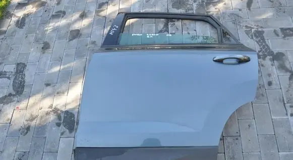 Rear door