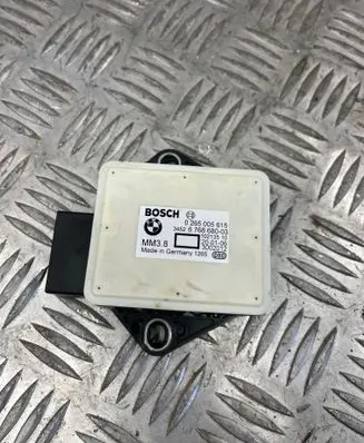 BMW 5 E60 E61 ESP acceleration yaw rate sensor 6768680