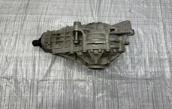 Maserati Grecale Gearbox transfer box case 00000