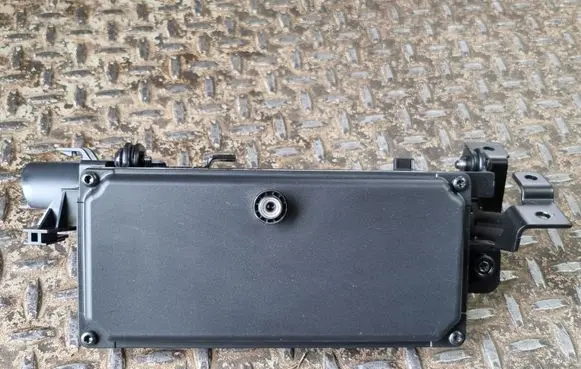 Windshield/windscreen camera
