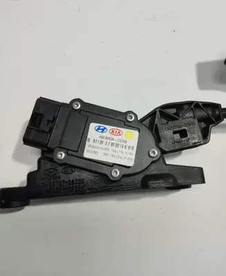 Hyundai ix35 Accelerator throttle pedal DH327272S000 DH327262S900 HBC0203A2S900
