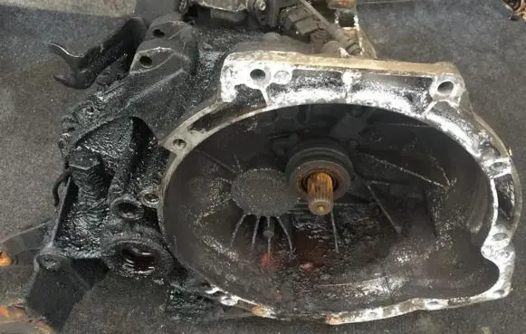 Ford Mondeo MK II Manual 5 speed gearbox 97zt7f096da 97zt-7f096-da