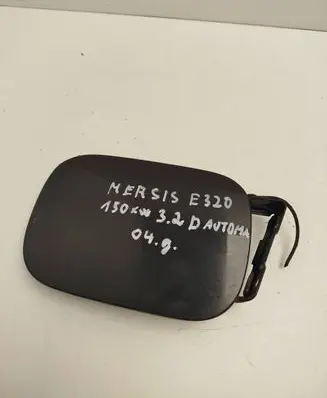 Mercedes-Benz E W211 Fuel tank cap A0005843117