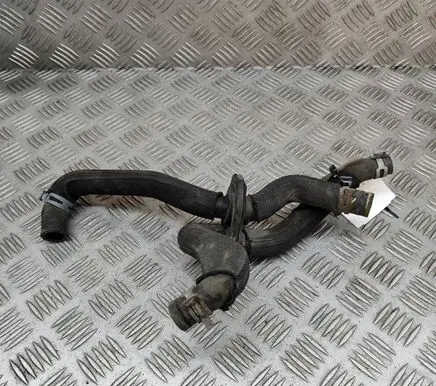 Audi e-tron Engine coolant pipe/hose 4KL819552A