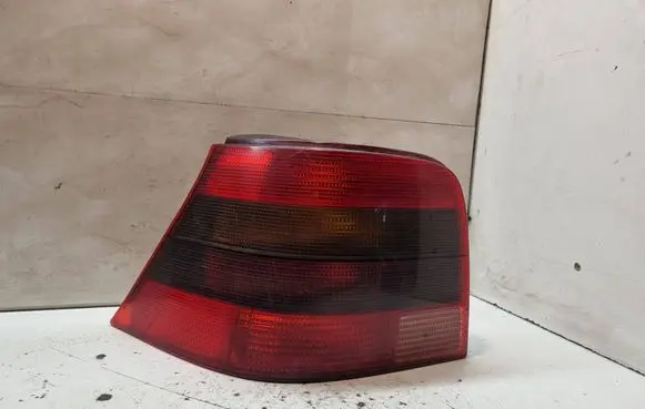 Volkswagen Golf IV Rear/tail lights