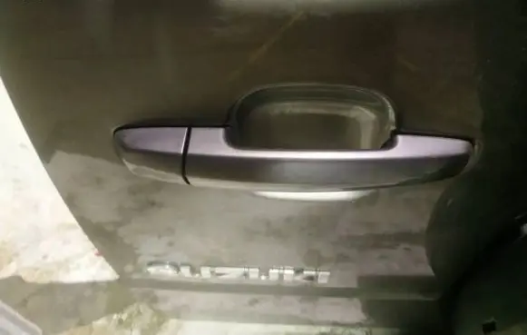 Suzuki Grand Vitara II Tailgate/trunk/boot exterior handle
