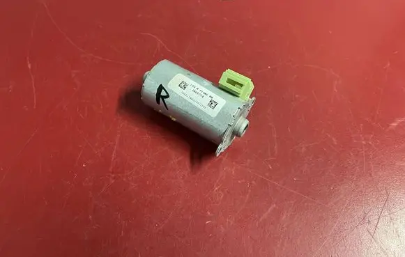 BMW X3 G01 Seat adjustment motor 3865274