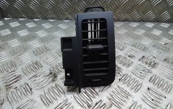 Nissan X-Trail T31 Dash center air vent grill 68750JG00B 68750JG00A