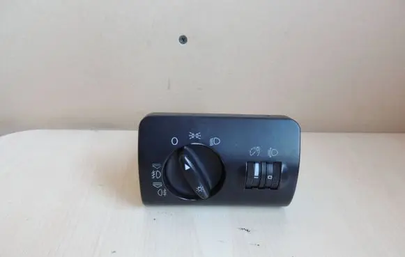 Audi A6 S6 C5 4B Light switch 80475010 80125010