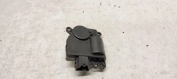Jeep Grand Cherokee Air flap motor/actuator T6892003 545250008