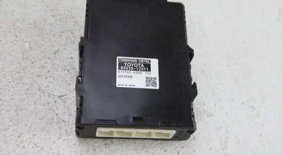 Toyota Auris E180 Gearbox control unit/module 8953512011 89535-12011