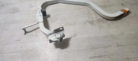 Dacia Logan II Tailgate/trunk/boot hinge 10411