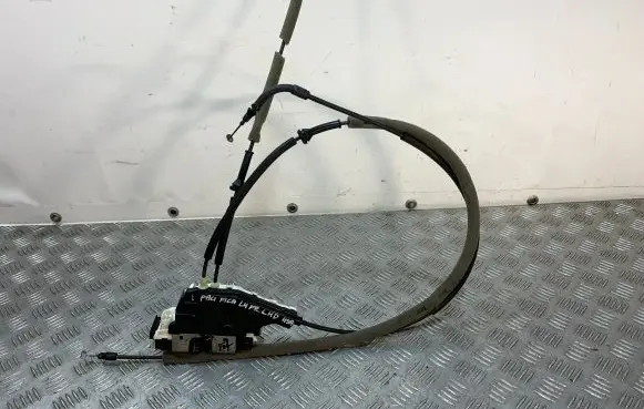 Chrysler Pacifica Front door lock P68211097AC 3035902
