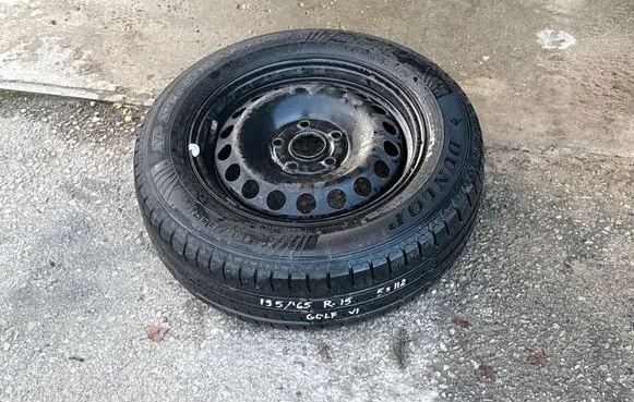 Volkswagen Golf VI R15 spare wheel 