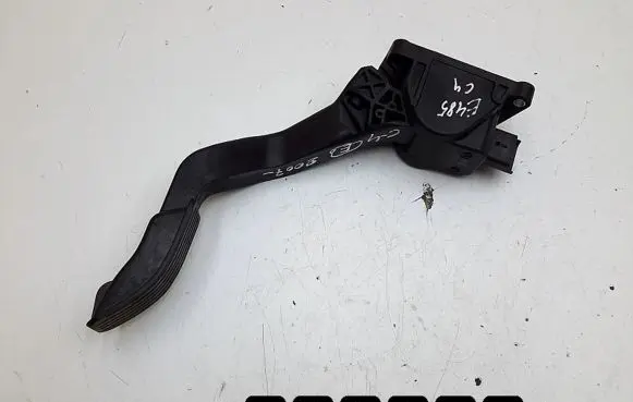Citroen C4 I Accelerator throttle pedal 0280755041 9680565880