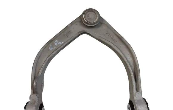 Volvo XC90 Front upper control arm/wishbone 31360630 K202205