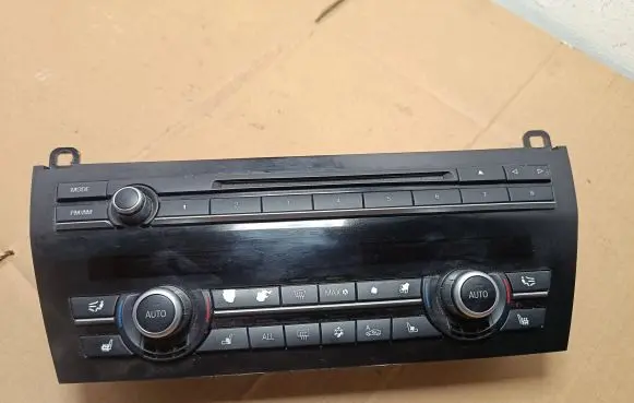 BMW 7 F01 F02 F03 F04 Climate control unit 9241228 90022580027 0000368732