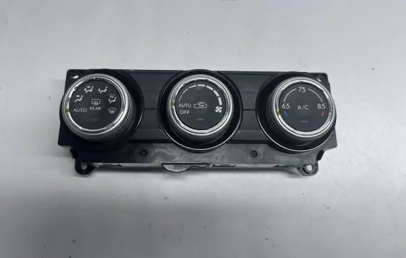 Subaru XV Interior fan control switch 72311FJ620