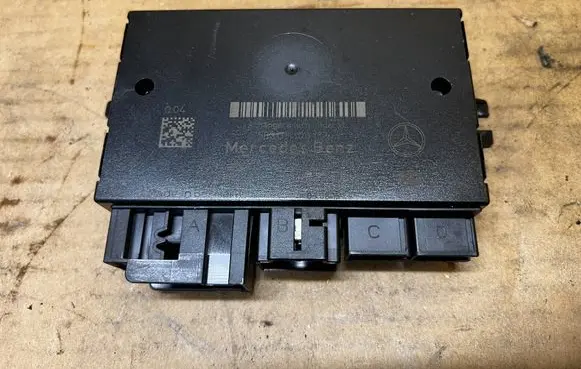 Mercedes-Benz GL X166 Tow bar trailer control unit/module A2469000316 A2469011506 A1669022007