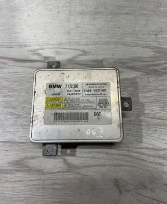 BMW 3 E90 E91 Headlight ballast module Xenon 7172536 W003T19571