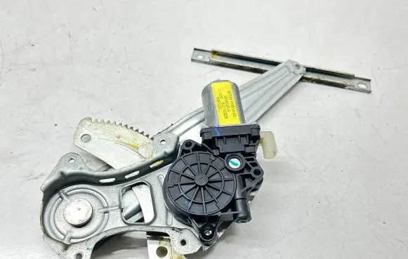 Nissan Note (E12) Rear door window regulator with motor 827311HB1A 3036929A 8Q11022B