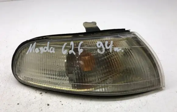 Mazda 626 Front indicator light 183172B