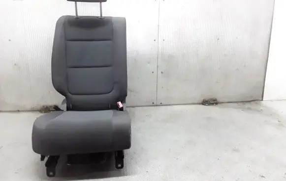 Volkswagen Golf Plus Rear seat 