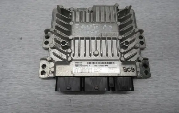 Ford Focus C-MAX Engine control unit/module ECU