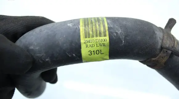 KIA Sportage Engine coolant pipe/hose 25410D3100