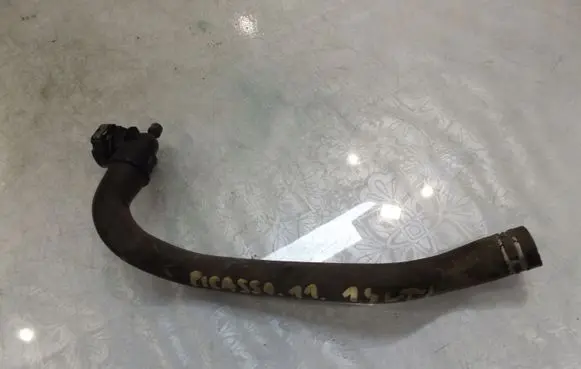 Citroen C3 Picasso Engine coolant pipe/hose