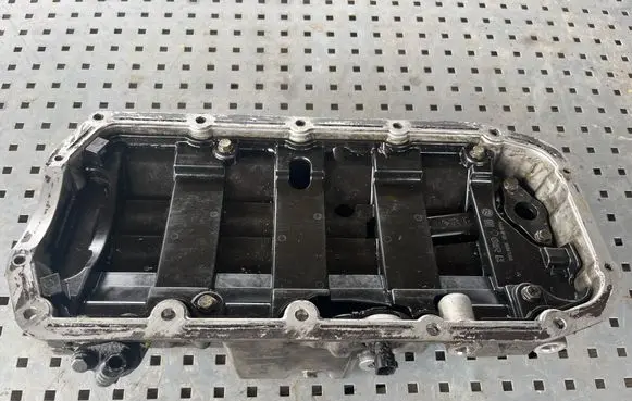 Opel Insignia A Oil sump 55567087 PA66GF35
