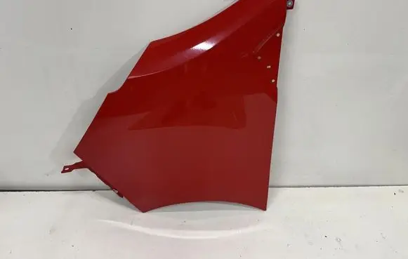 Renault Clio IV Fender 631016606R