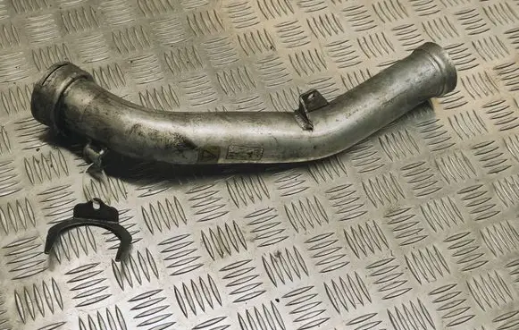 Mercedes-Benz GLK (X204) Intercooler hose/pipe