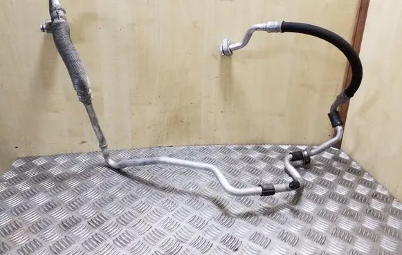 Volkswagen Eos Air conditioning (A/C) pipe/hose 1K0820743CB