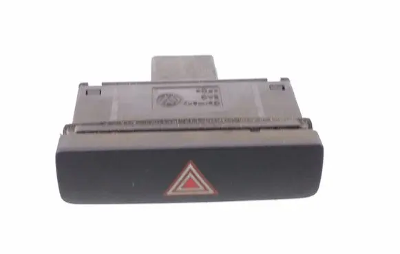 Volkswagen PASSAT B7 Hazard light switch 3AA9535091QB