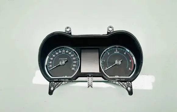 Jaguar XF X250 Speedometer (instrument cluster) A50013852 BW8310849KE