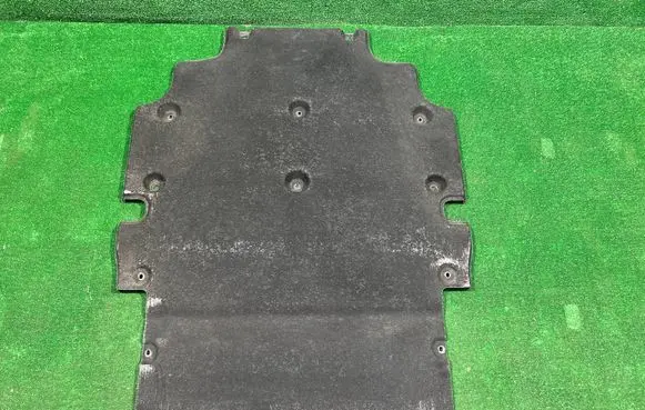 Audi A6 S6 C8 4K Engine splash shield/under tray 4K0863821H