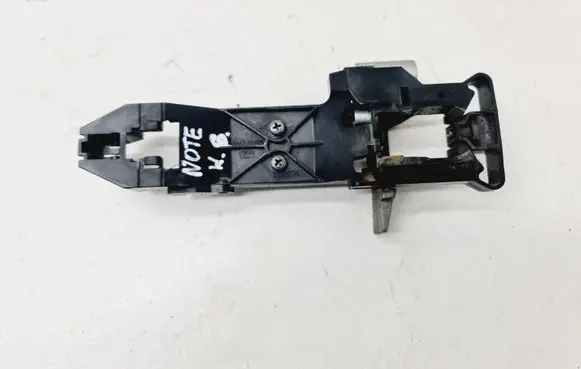 Rear door exterior handle/bracket