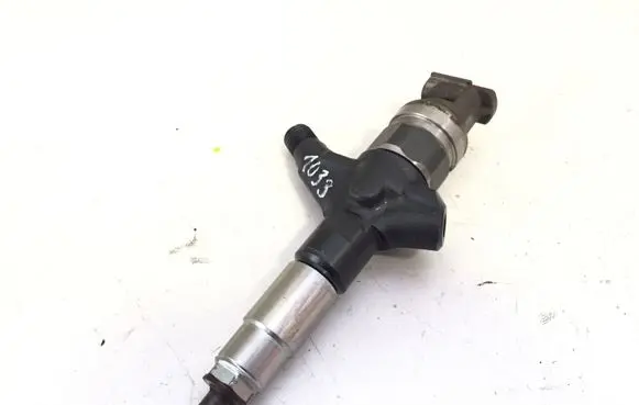 Subaru Outback Fuel injector 16613AA030 08N01818
