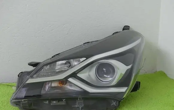 Headlight/headlamp