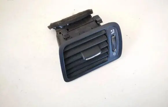 Volkswagen PASSAT B6 Dash center air vent grill 3c1819701e