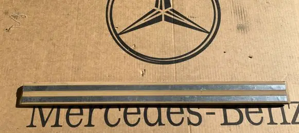 Mercedes-Benz E W210 Side skirt front trim A2106802335