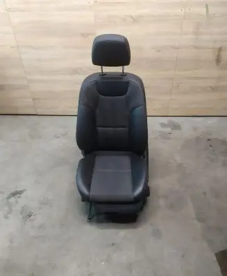 Mercedes-Benz C W204 Front driver seat 